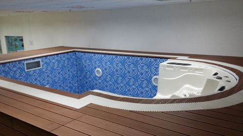 建一個游泳池的費(fèi)用