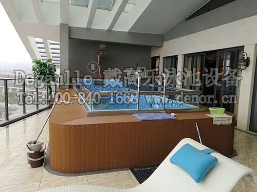 別墅<a href='http://m.tralot.com' class='keys' title='點(diǎn)擊查看關(guān)于泳池工程的相關(guān)信息' target='_blank'>泳池工程</a>