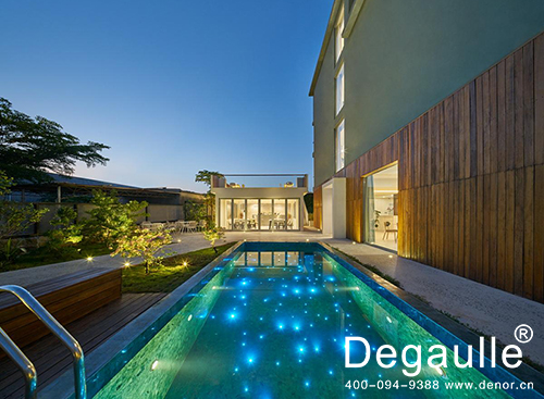 游泳設(shè)備廠家